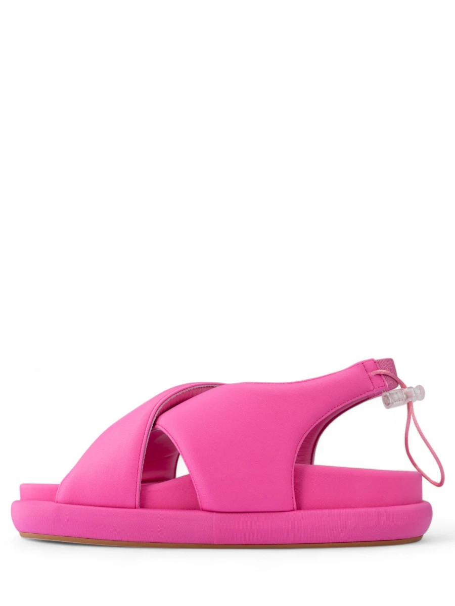 Сандалии однотонные