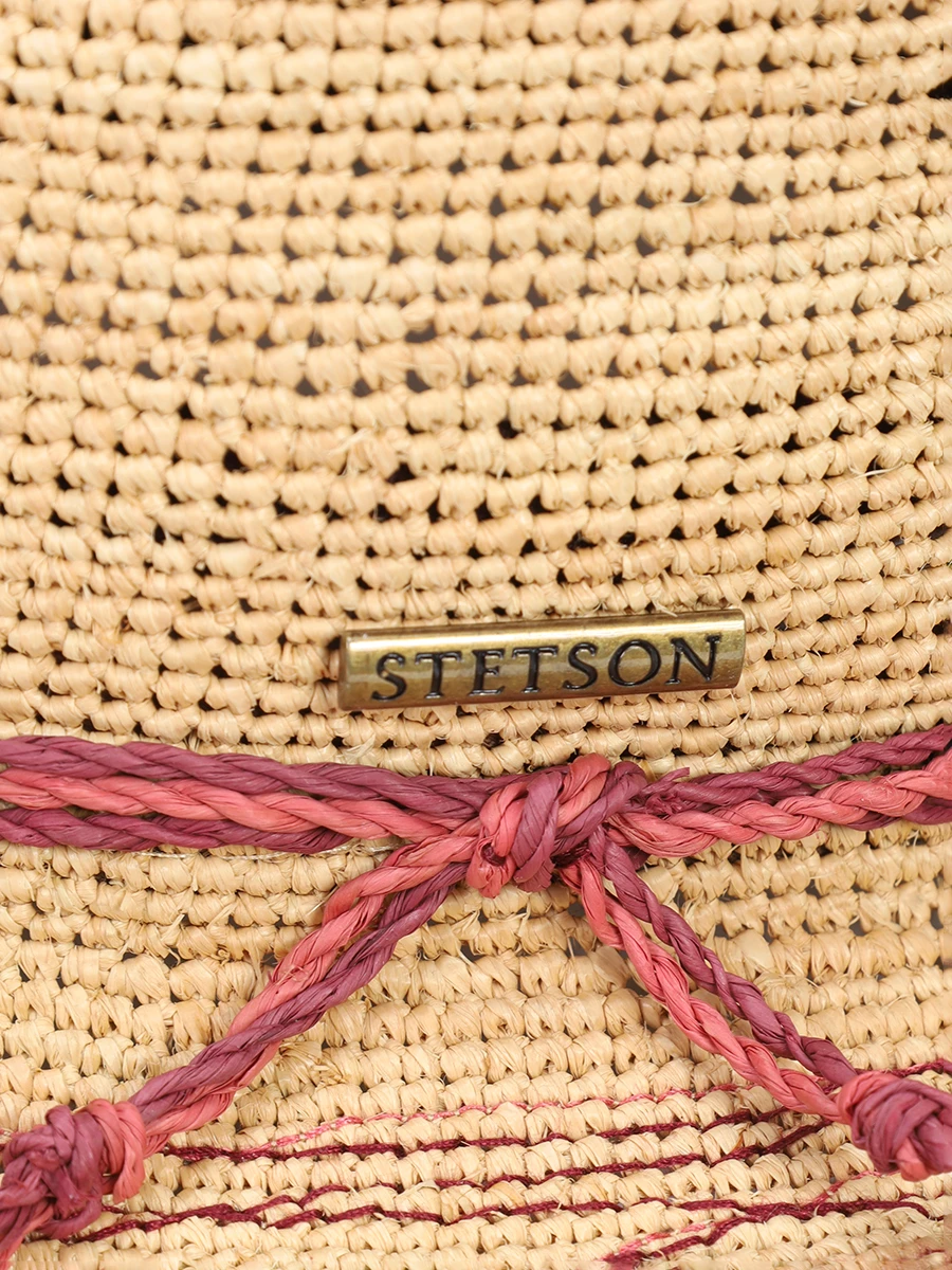 Шляпа соломенная