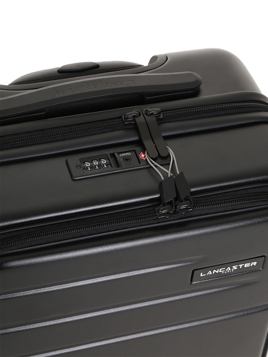 Чемодан из поликарбоната