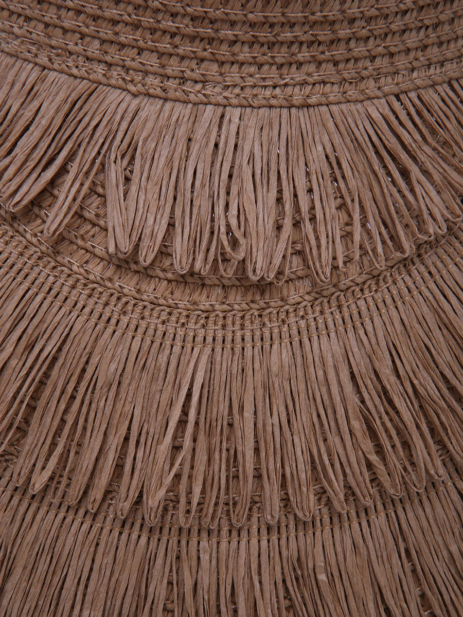 Козырек из рафии