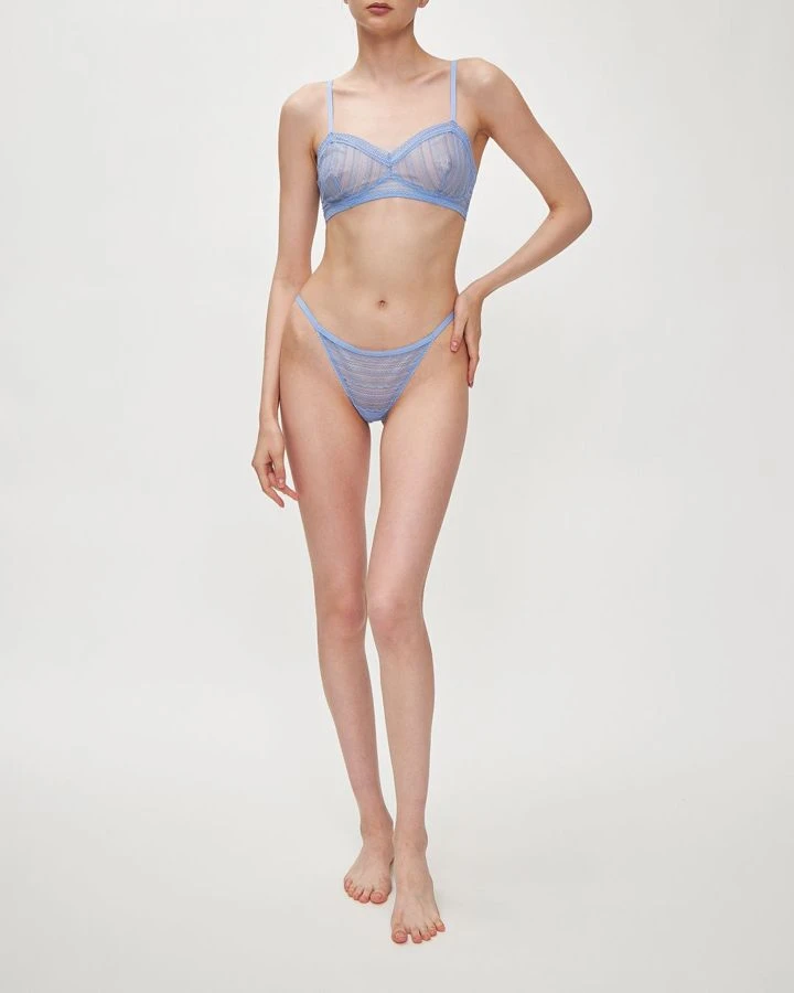 Бюстгальтер однотонный