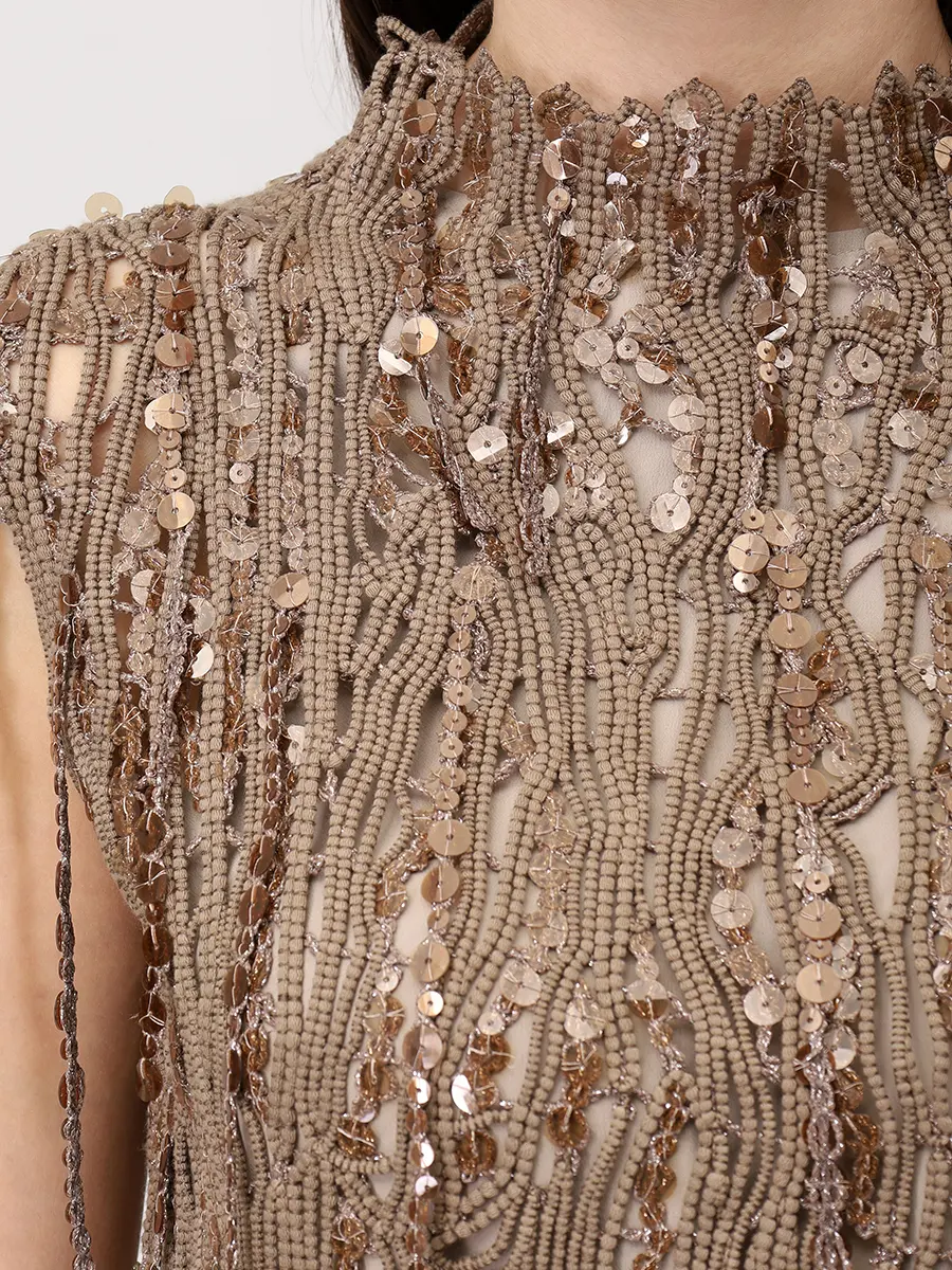 Топ с пайетками