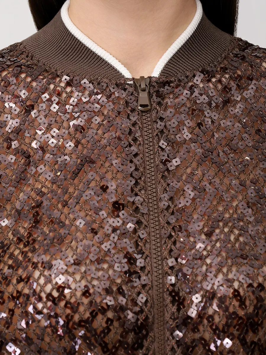 Бомбер с пайетками