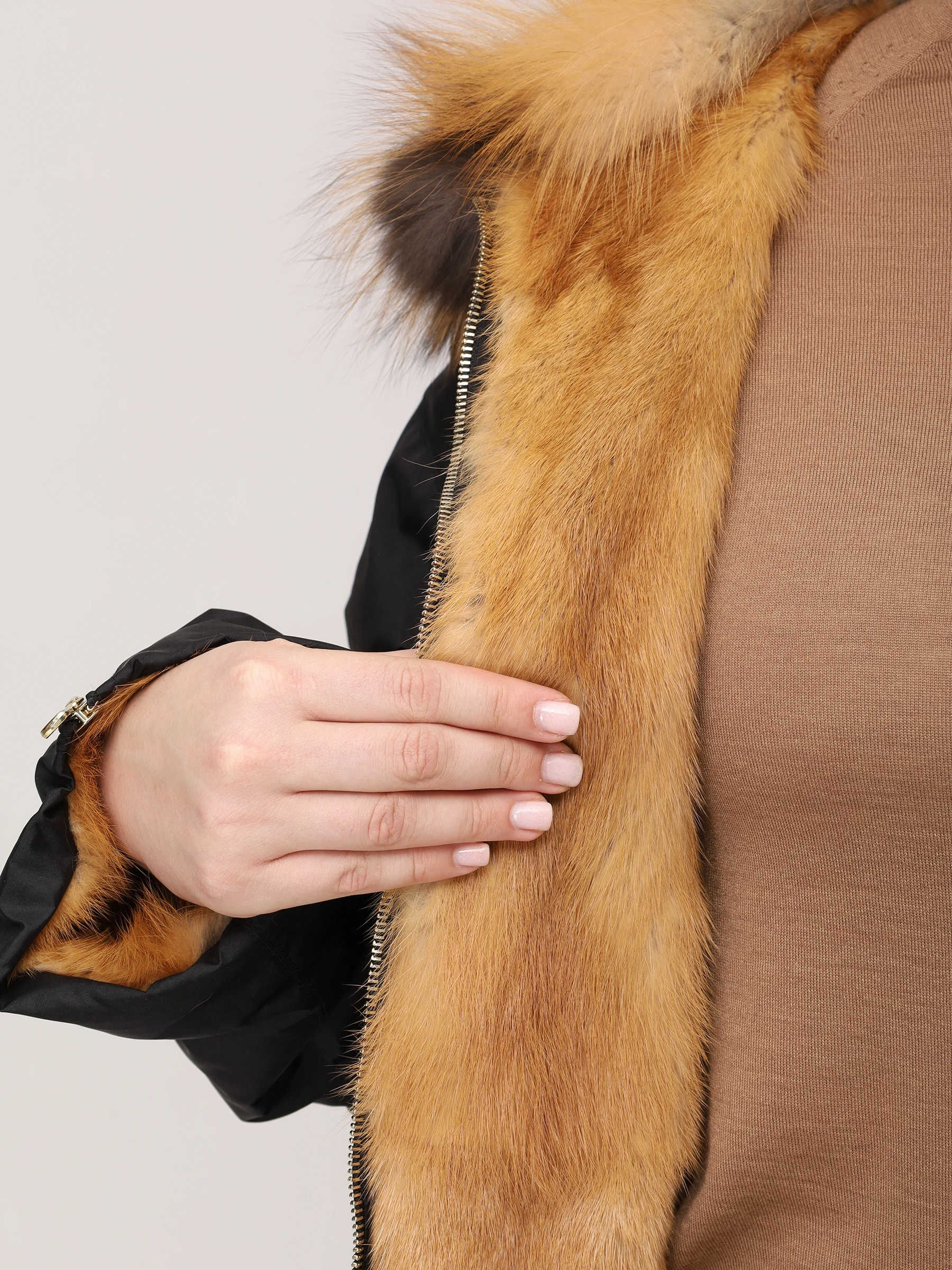 Куртка с натуральным мехом