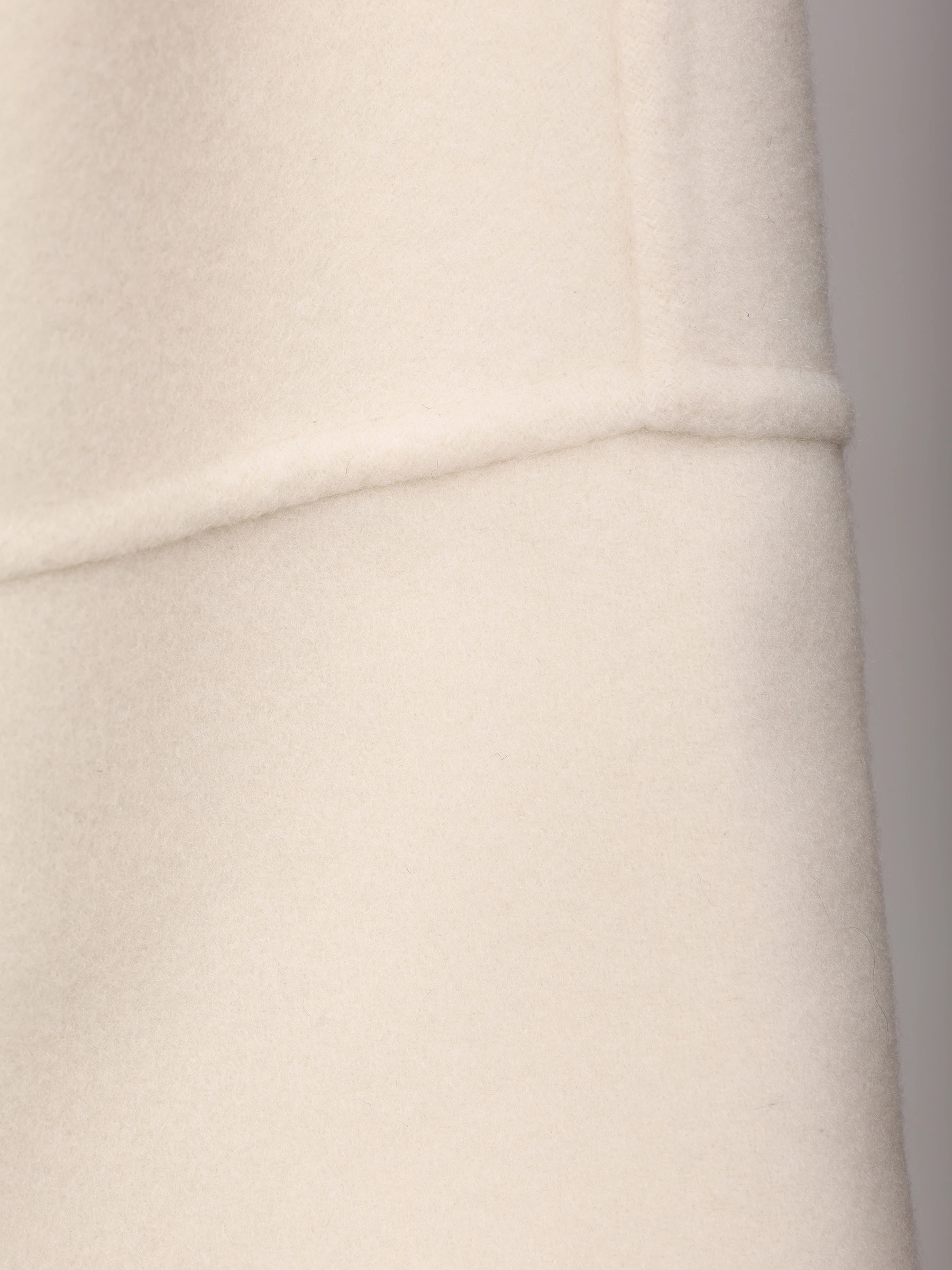 Пальто кашемировое с мехом лисы