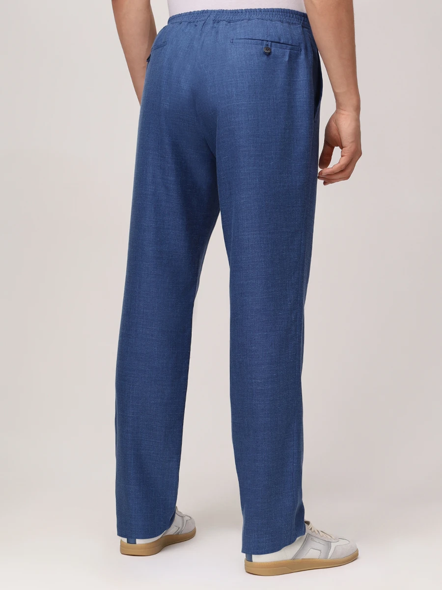 Костюм из шерсти и льна