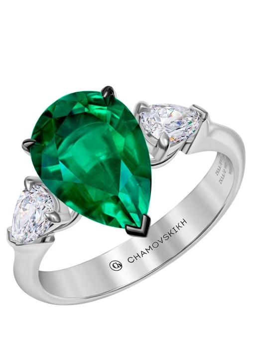 Кольцо с изумрудом и бриллиантами CHAMOVSKIKH JEWELLERY HOUSE