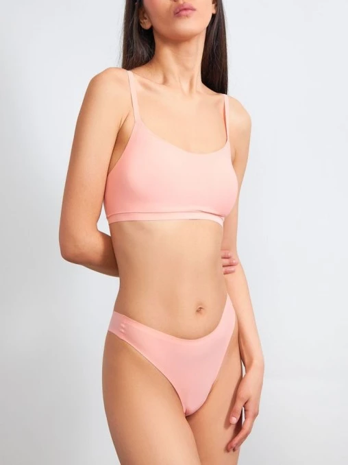 Трусы-стринг однотонные CHANTELLE