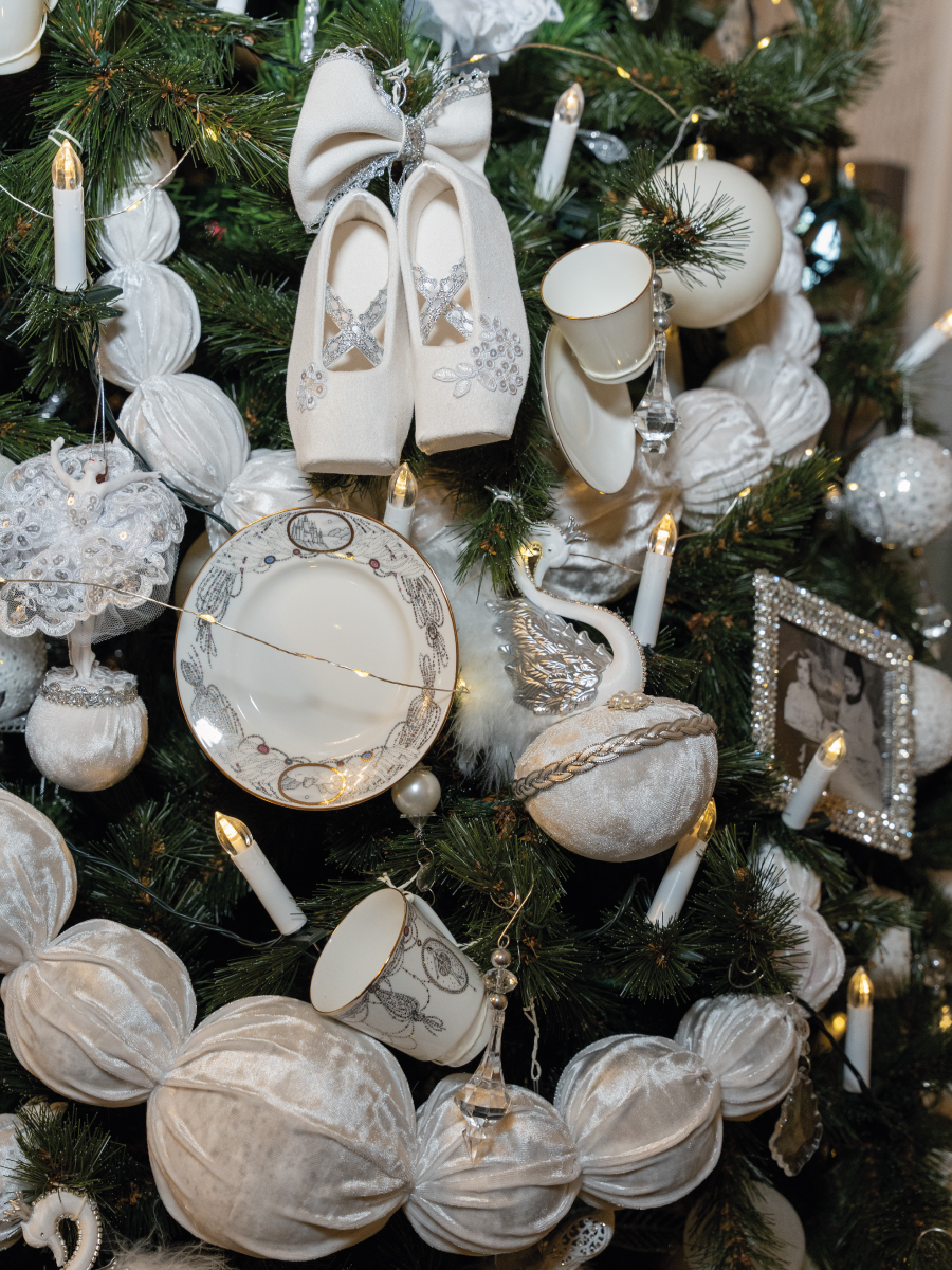 Елка Гений Дягилева или Русский балет