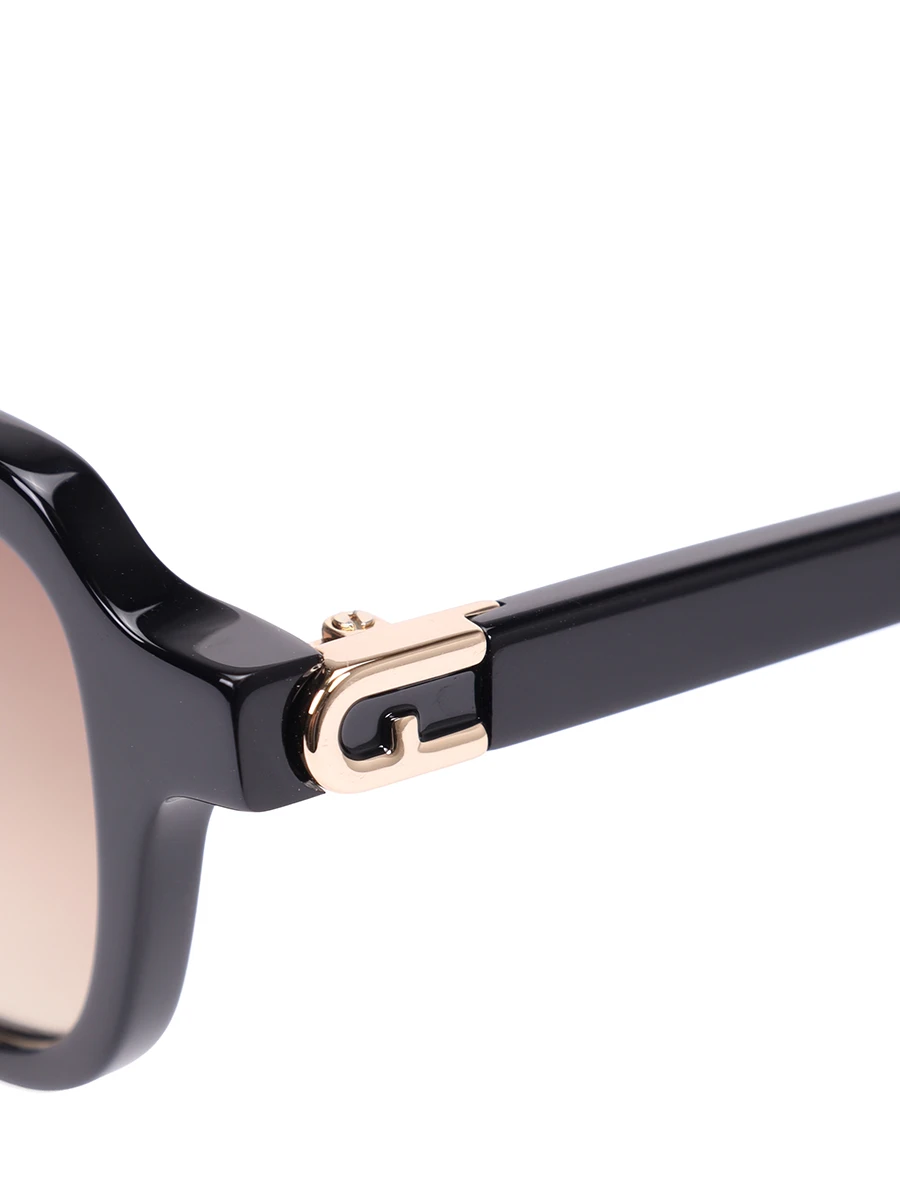 Очки солнцезащитные