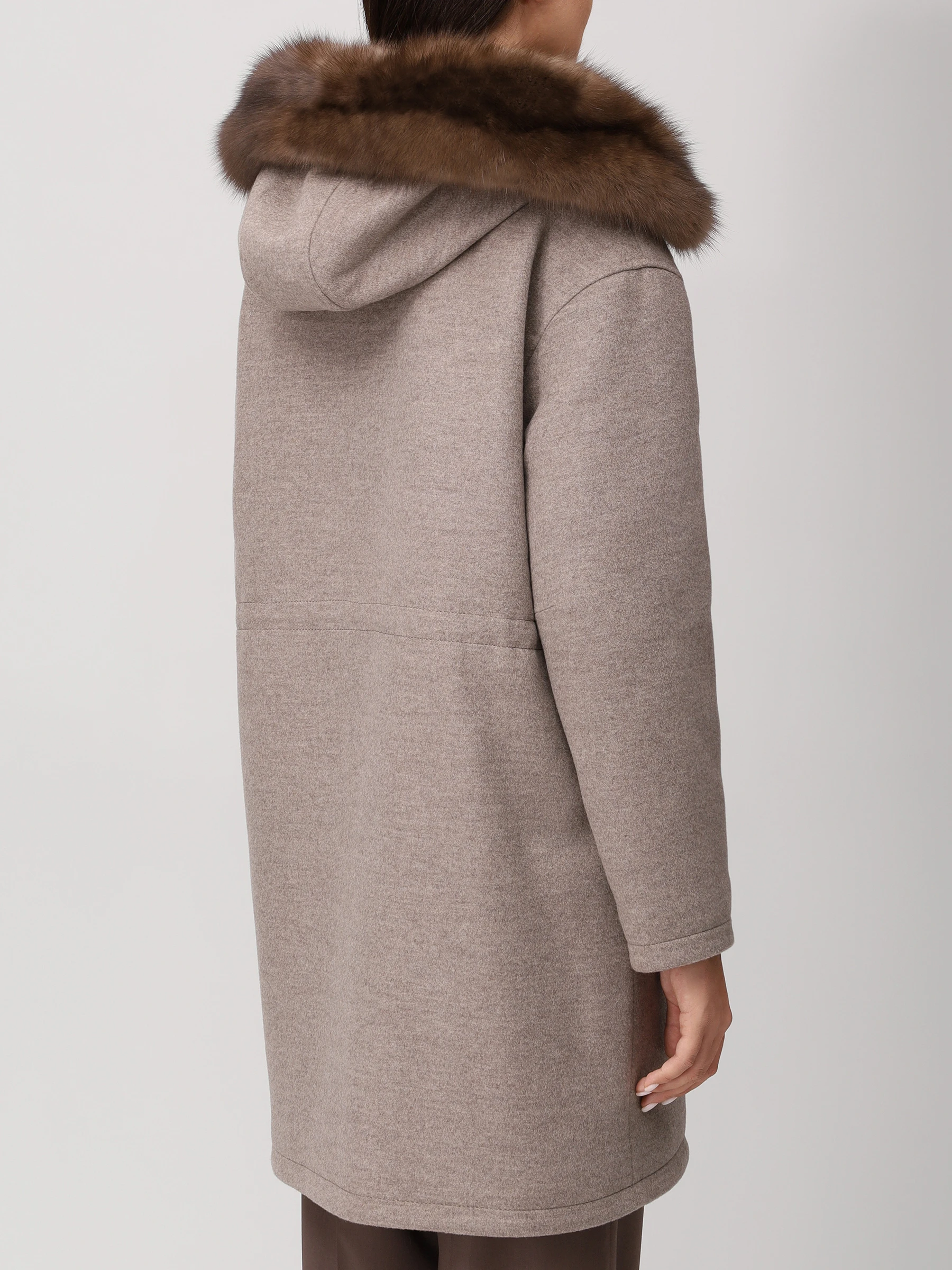 Парка с мехом соболя