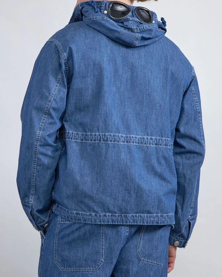 Куртка джинсовая