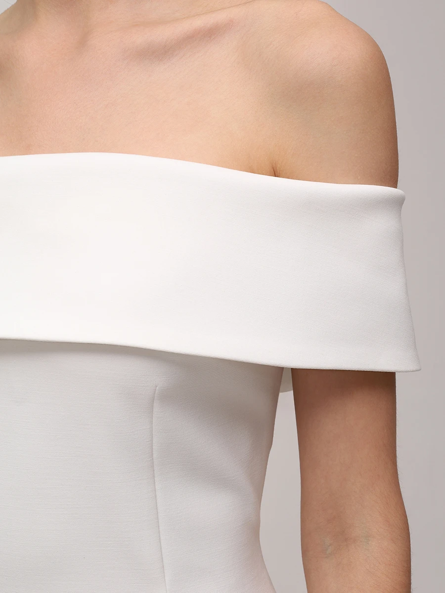 Платье-футляр из вискозы