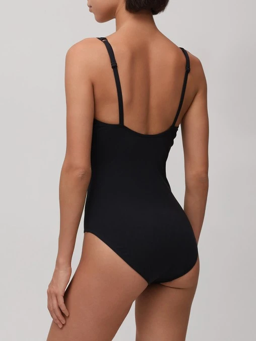 Купальник сплошной WOLFORD