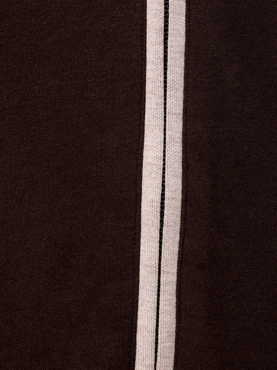 Костюм спортивный