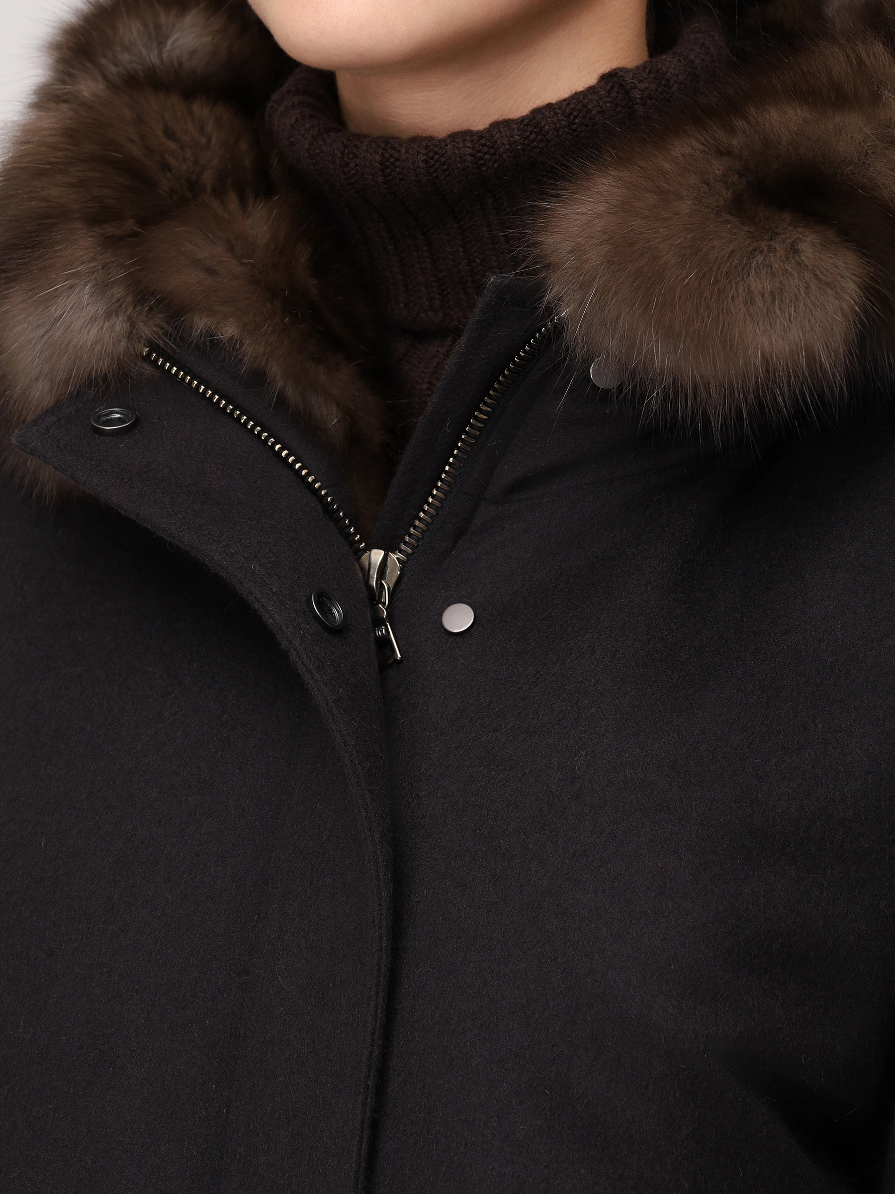 Парка с подкладом из мехом соболя