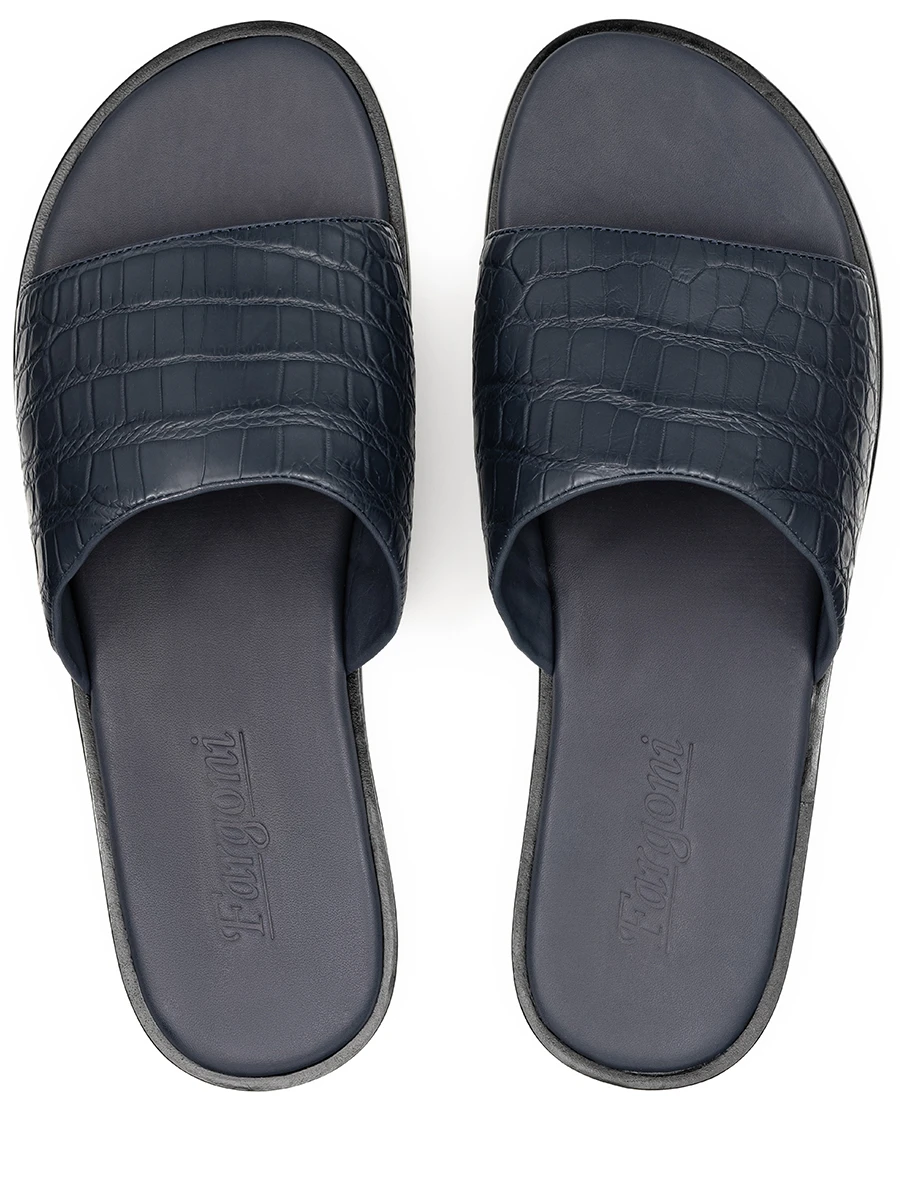 Шлепанцы из кожи крокодила