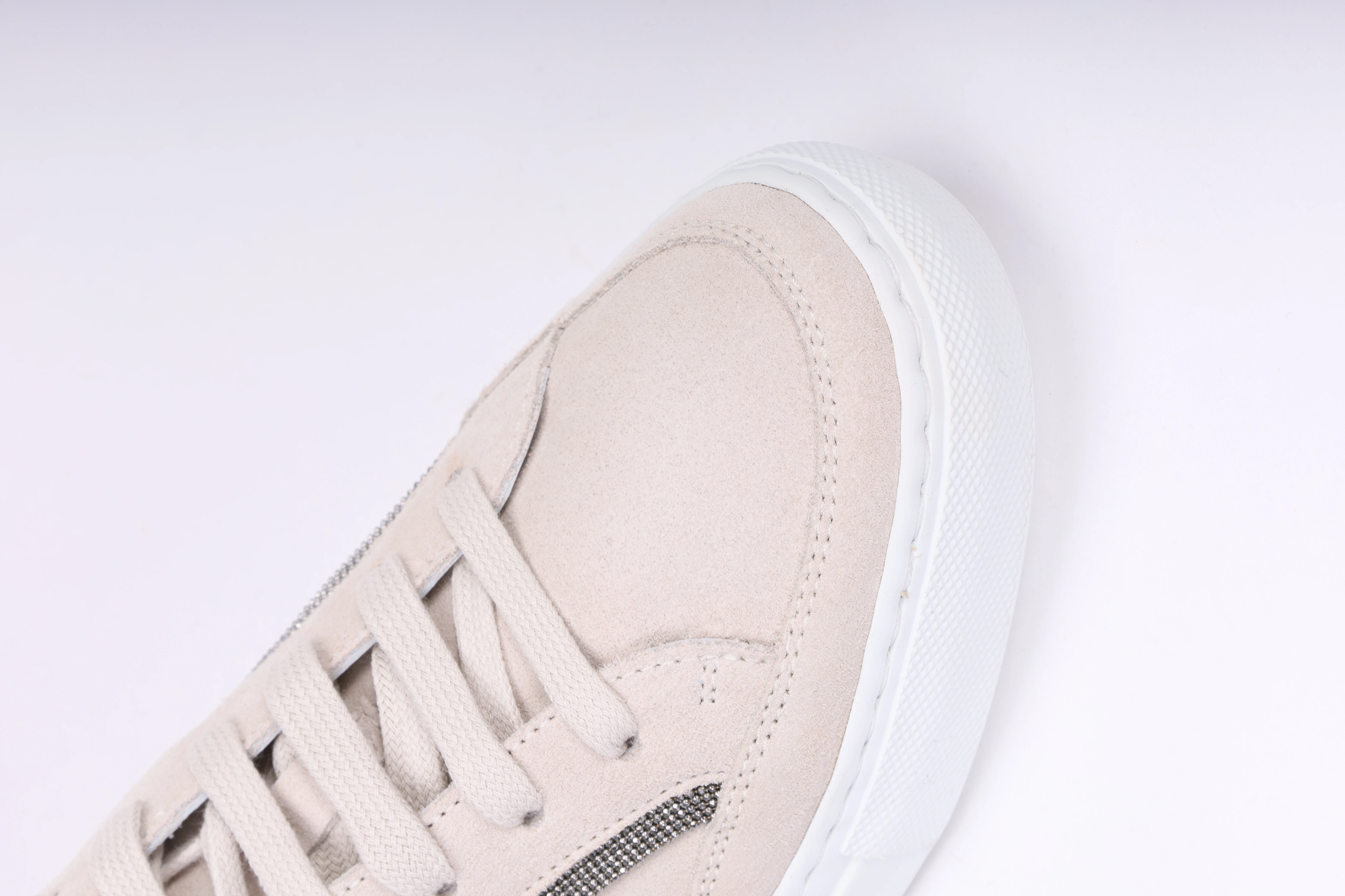 Кеды из замши