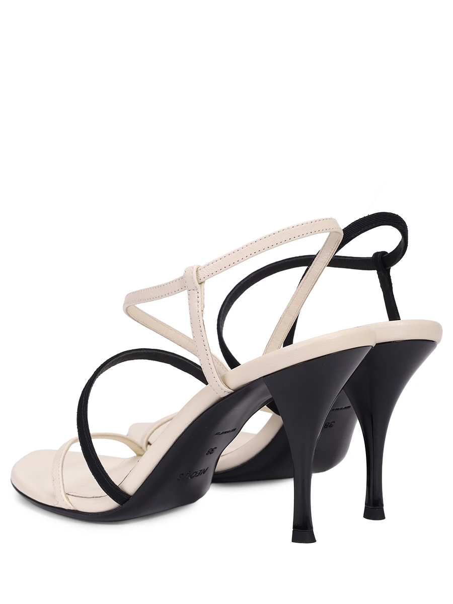 Босоножки кожаные