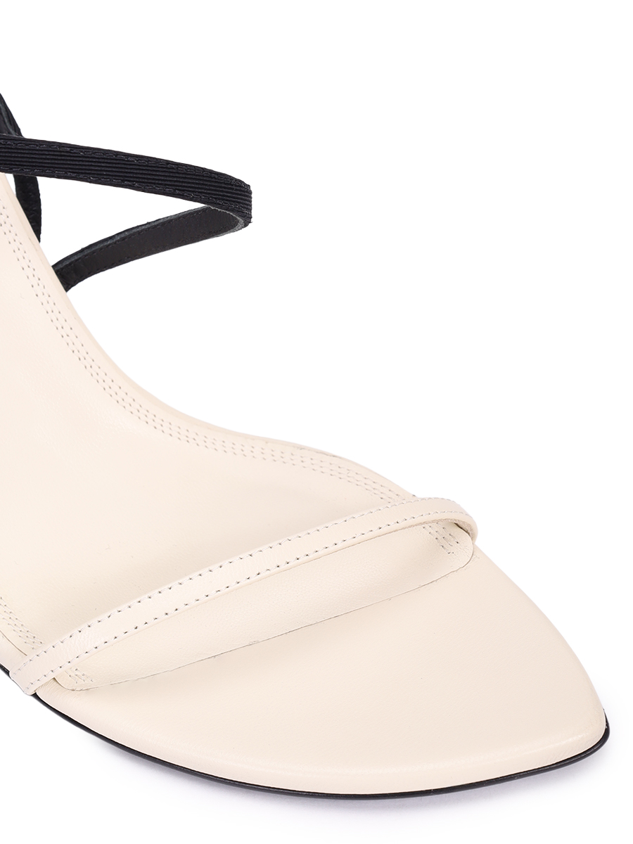 Босоножки кожаные