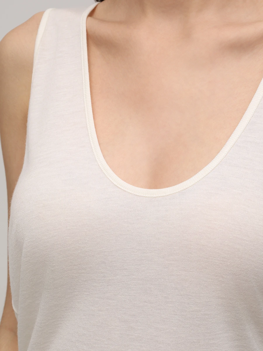 Топ из вискозы