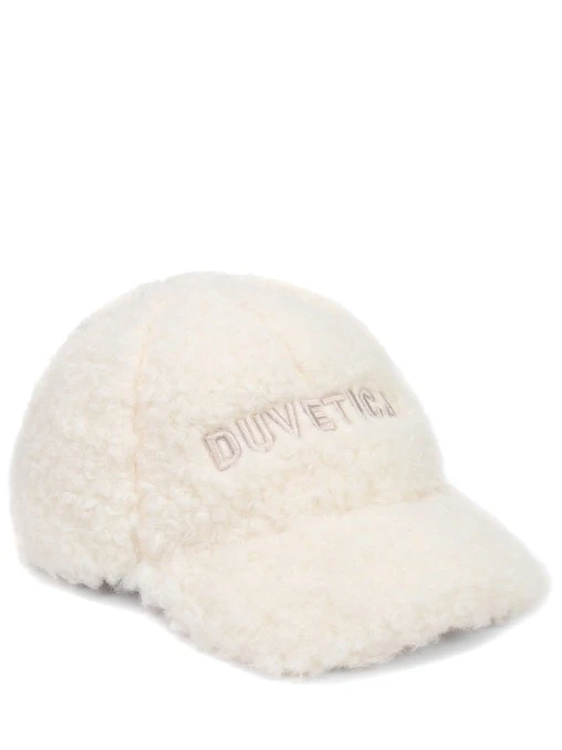 Бейсболка из экомеха DUVETICA