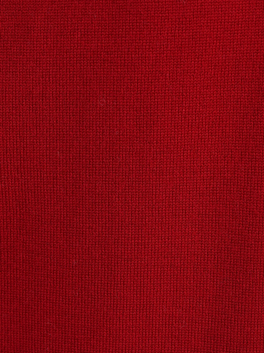 Свитер шерстяной