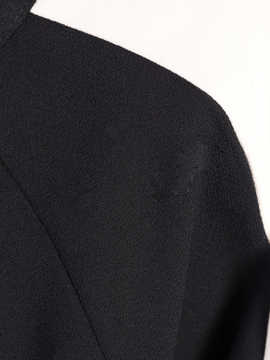 Костюм однотонный