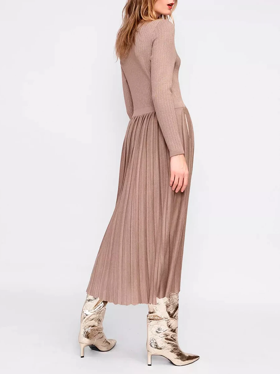 Платье шелковое