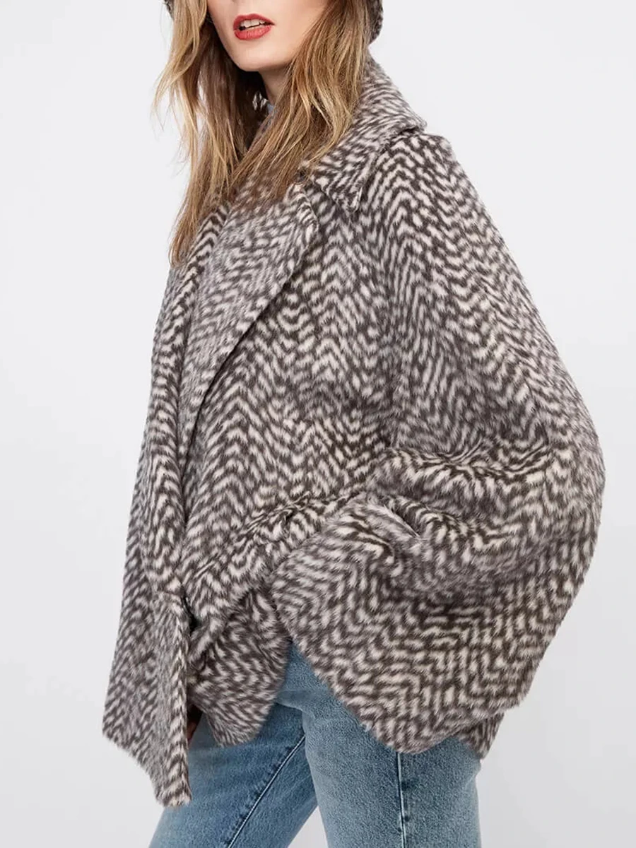 Пальто шерстяное