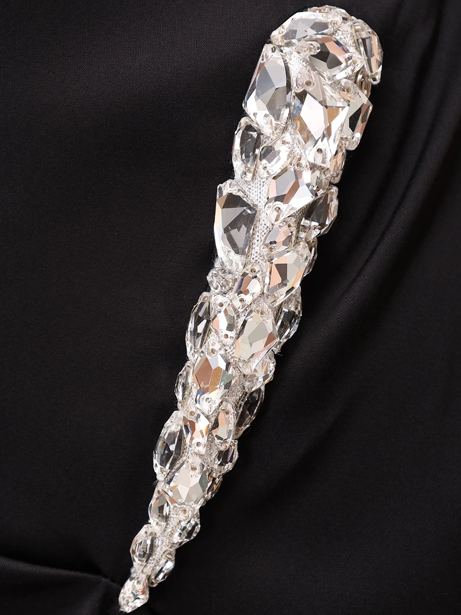 Платье атласное