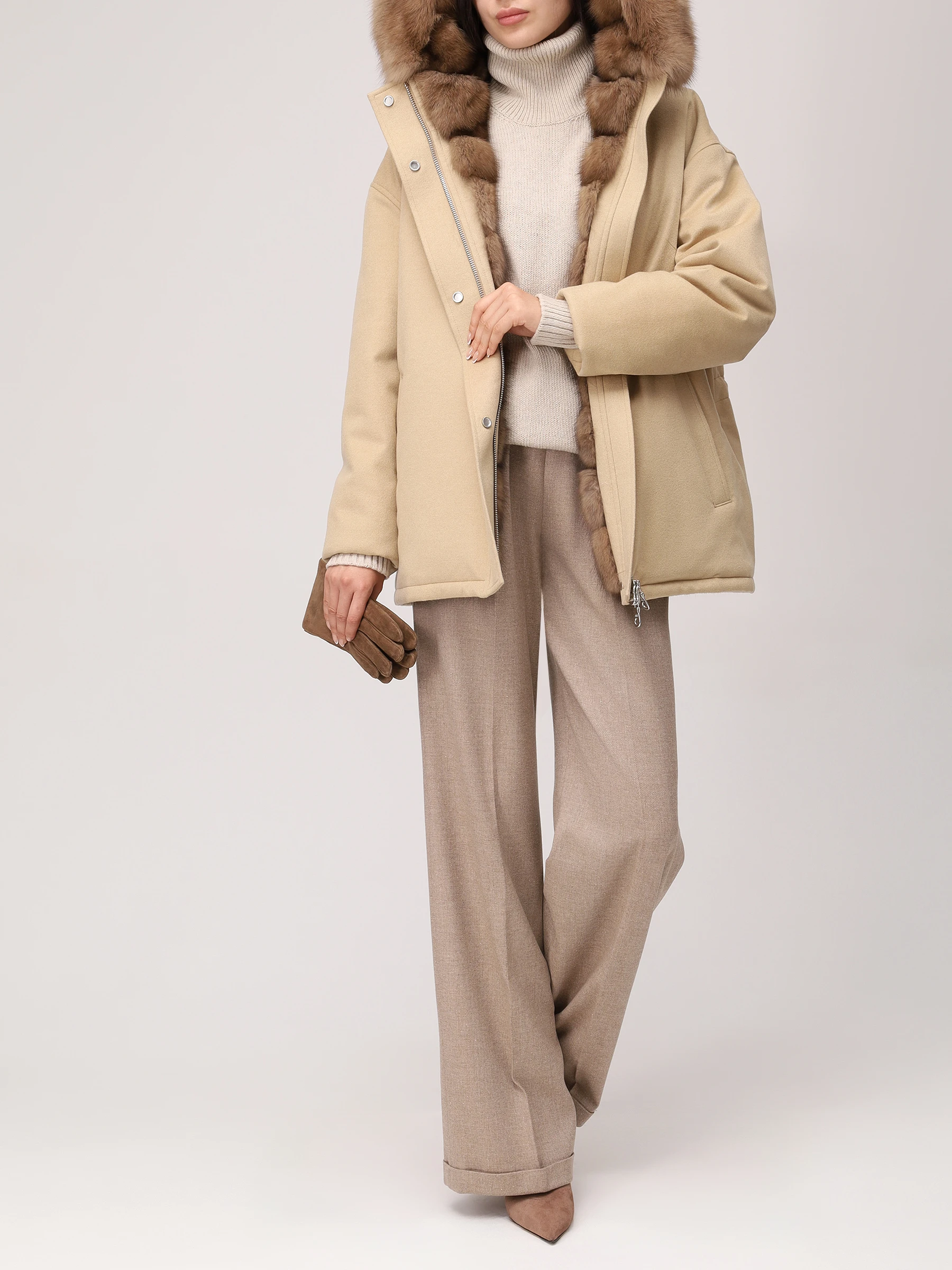 Парка с подкладом из мехом соболя