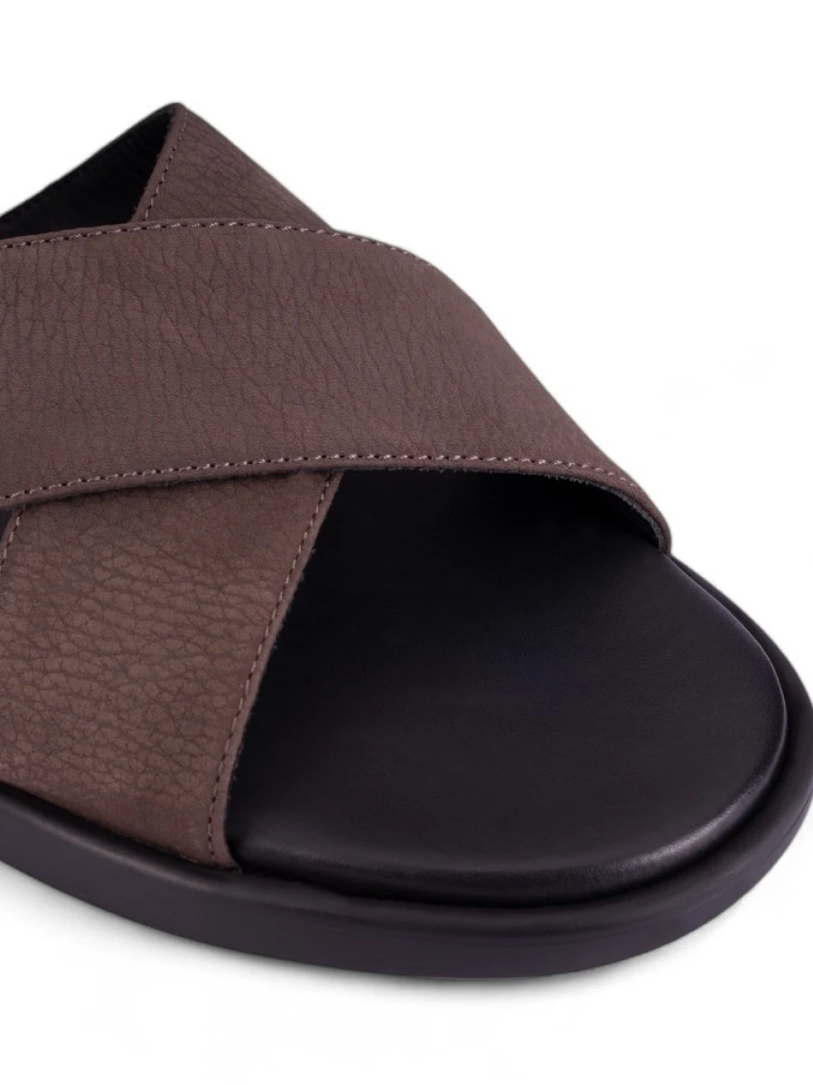 Шлепанцы замшевые