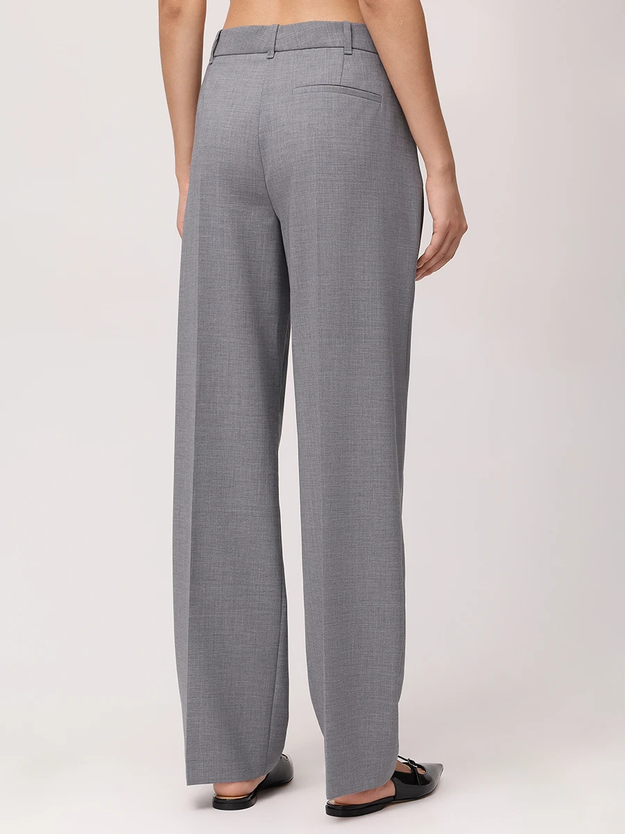 Костюм шерстяной