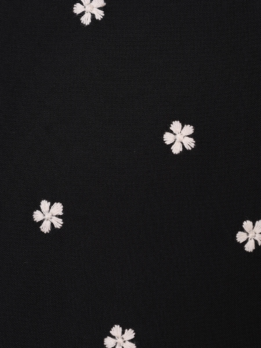 Платье с декором