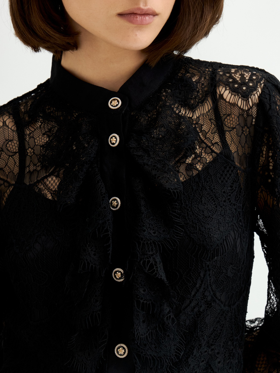 Блуза кружевная