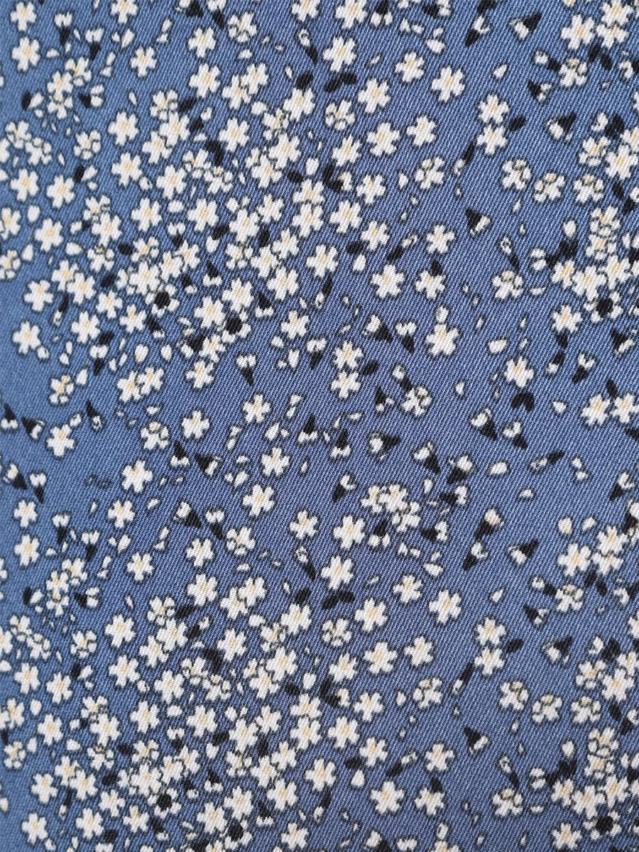 Платье из района