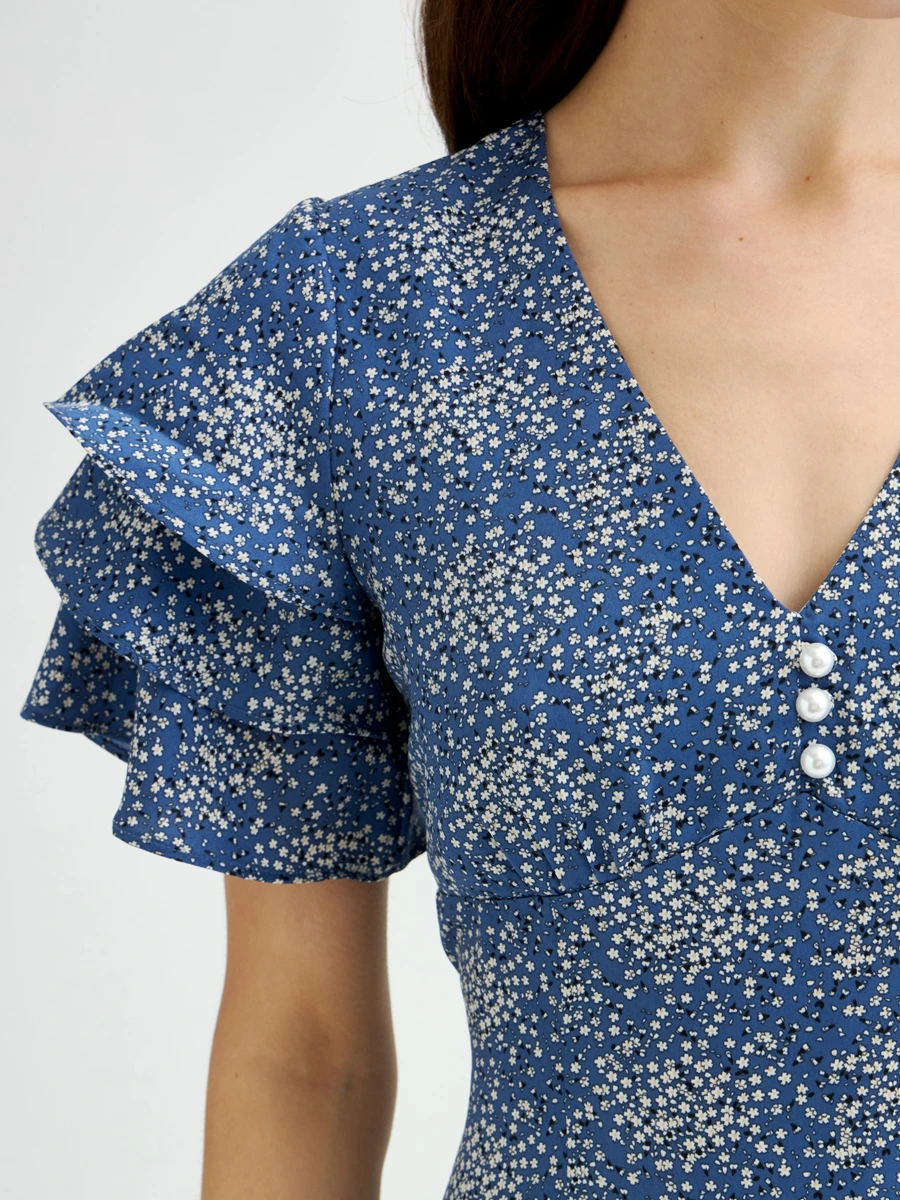 Платье из района