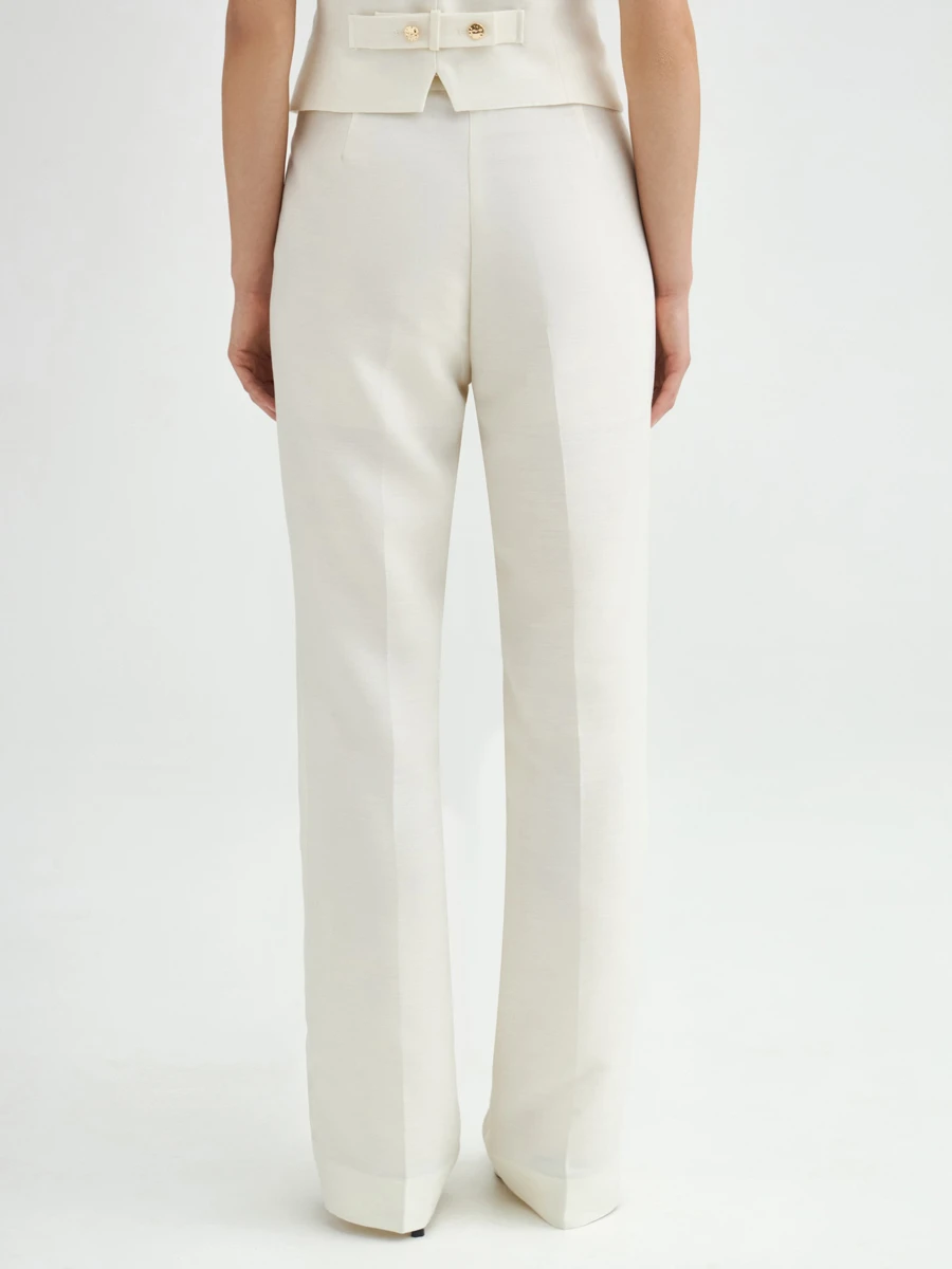 Брюки из района