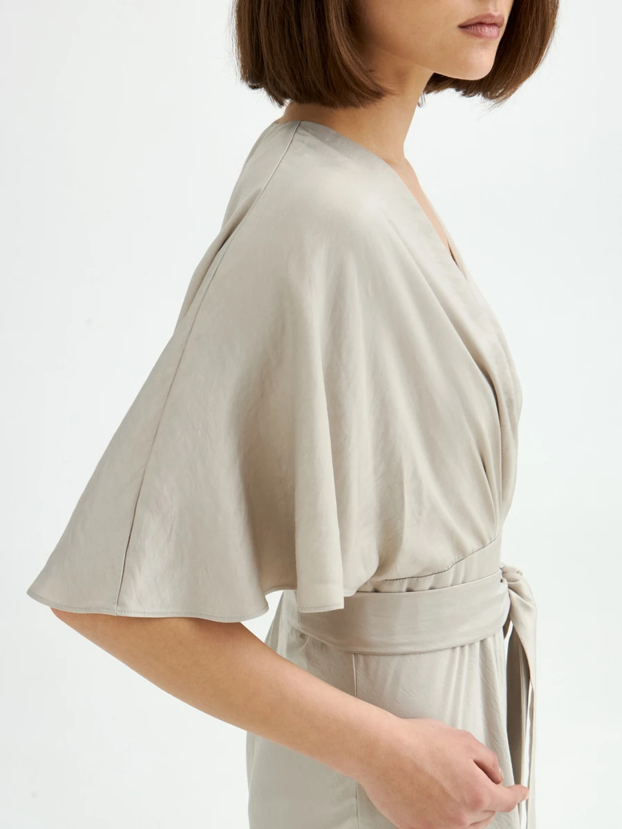 Платье из района