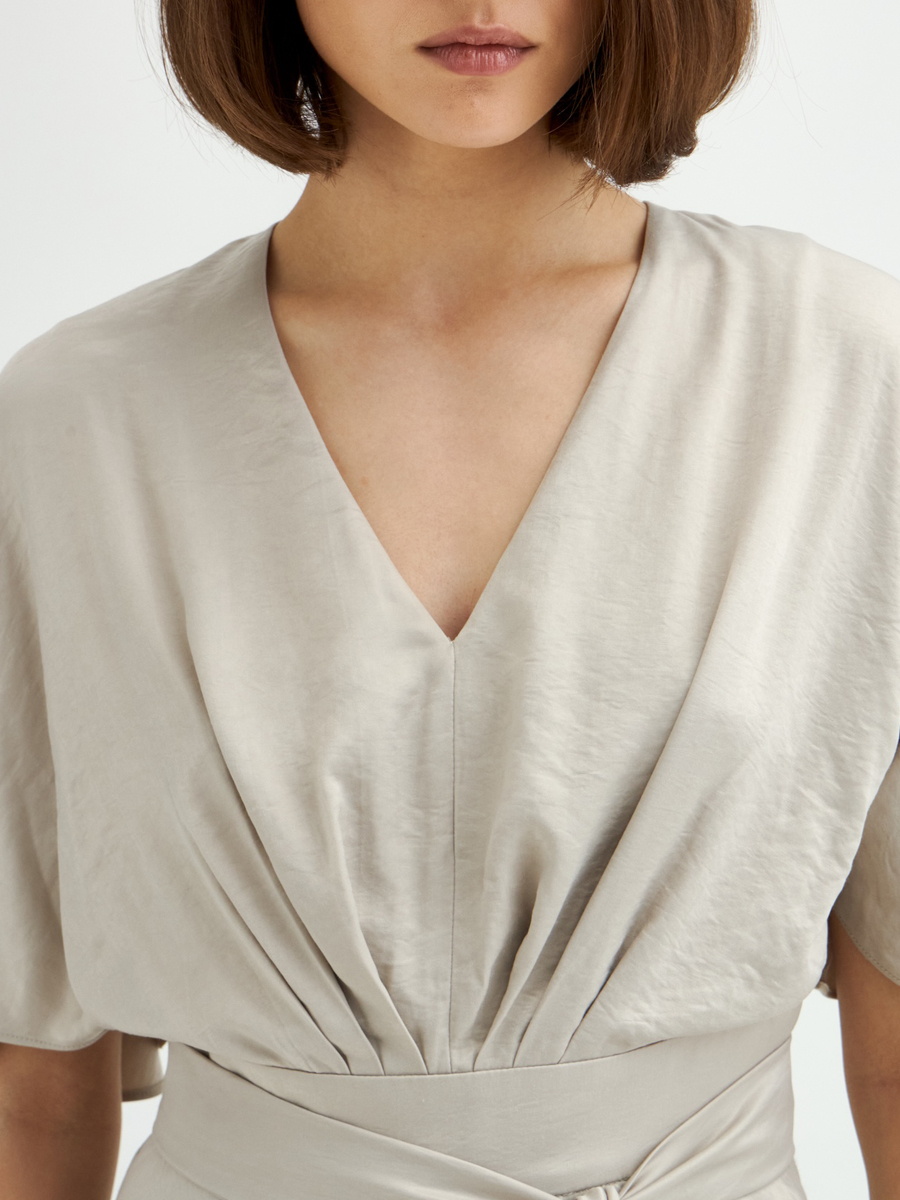 Платье из района