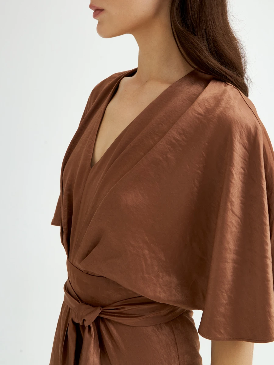 Платье из района