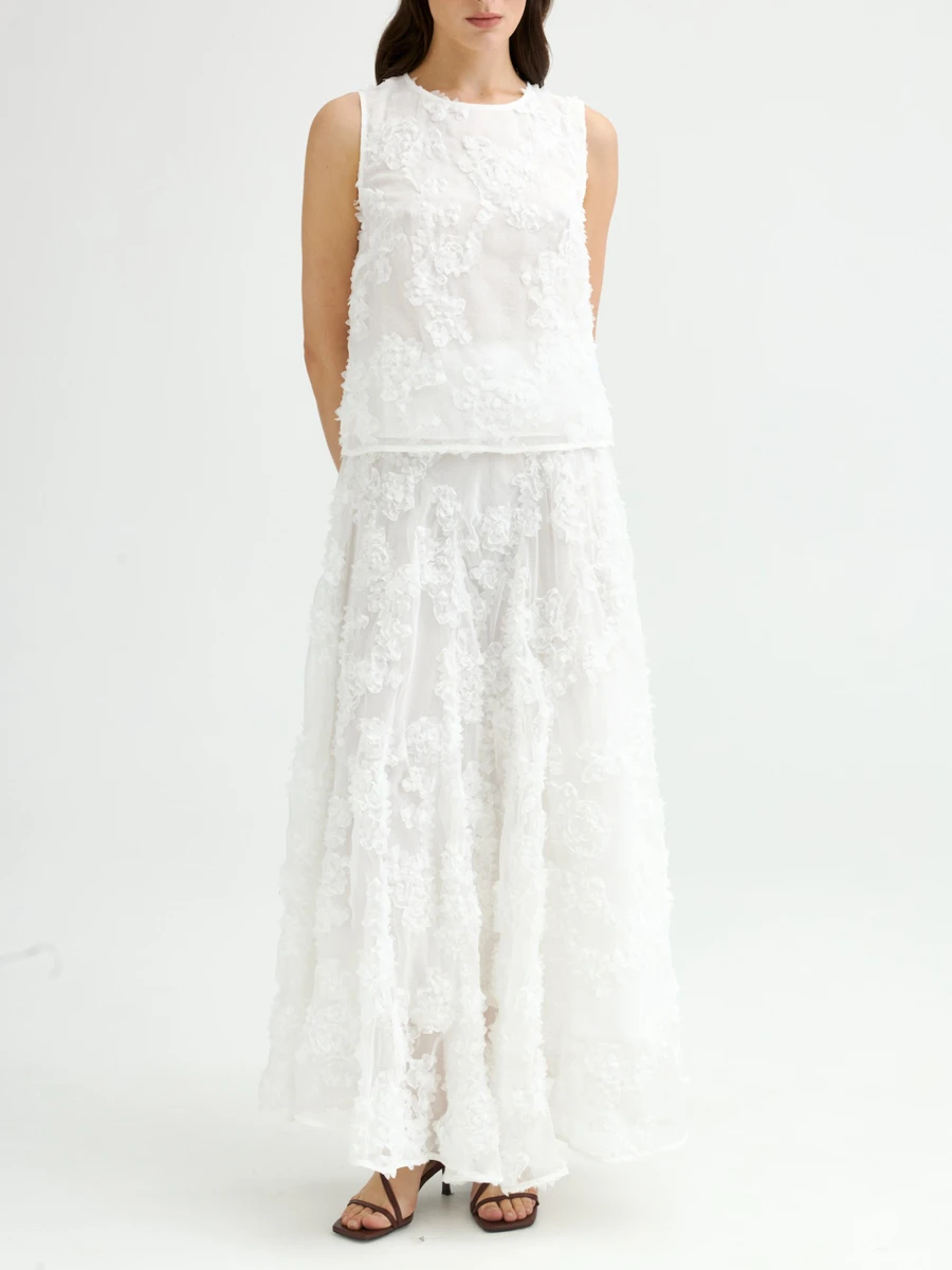 Топ с декором