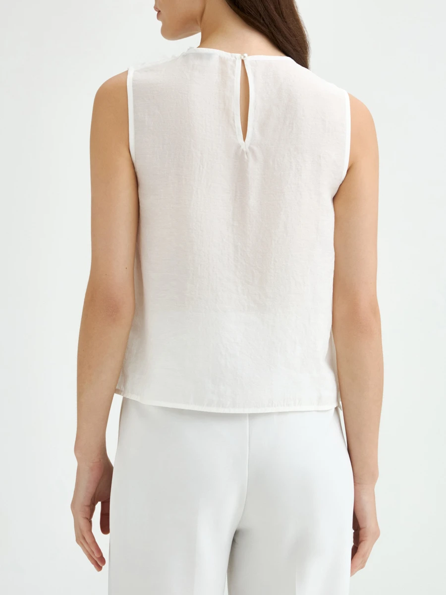 Топ с декором