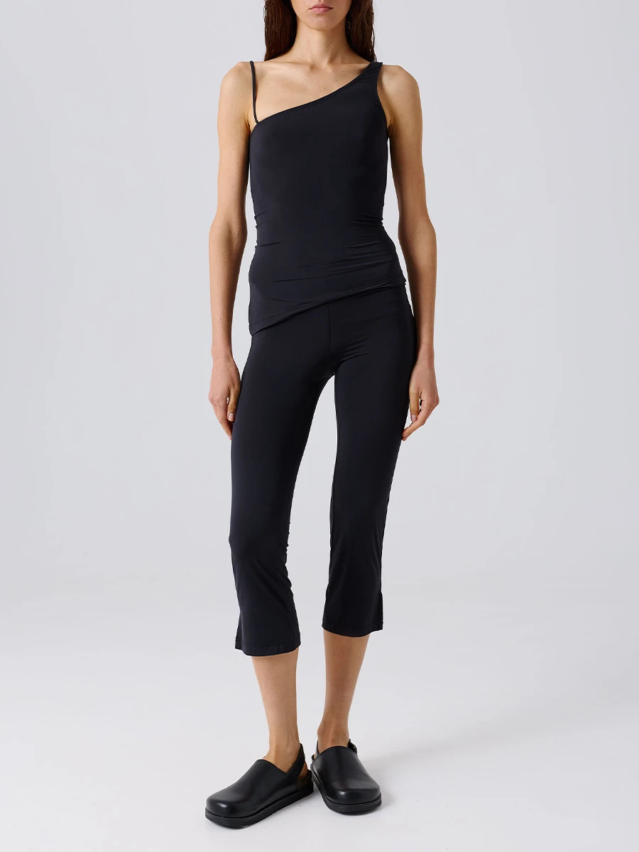 Топ «К телу» однотонный