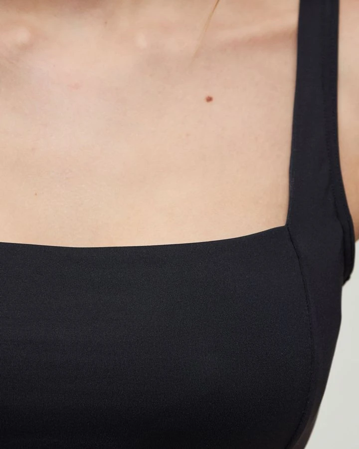 Топ плавательный