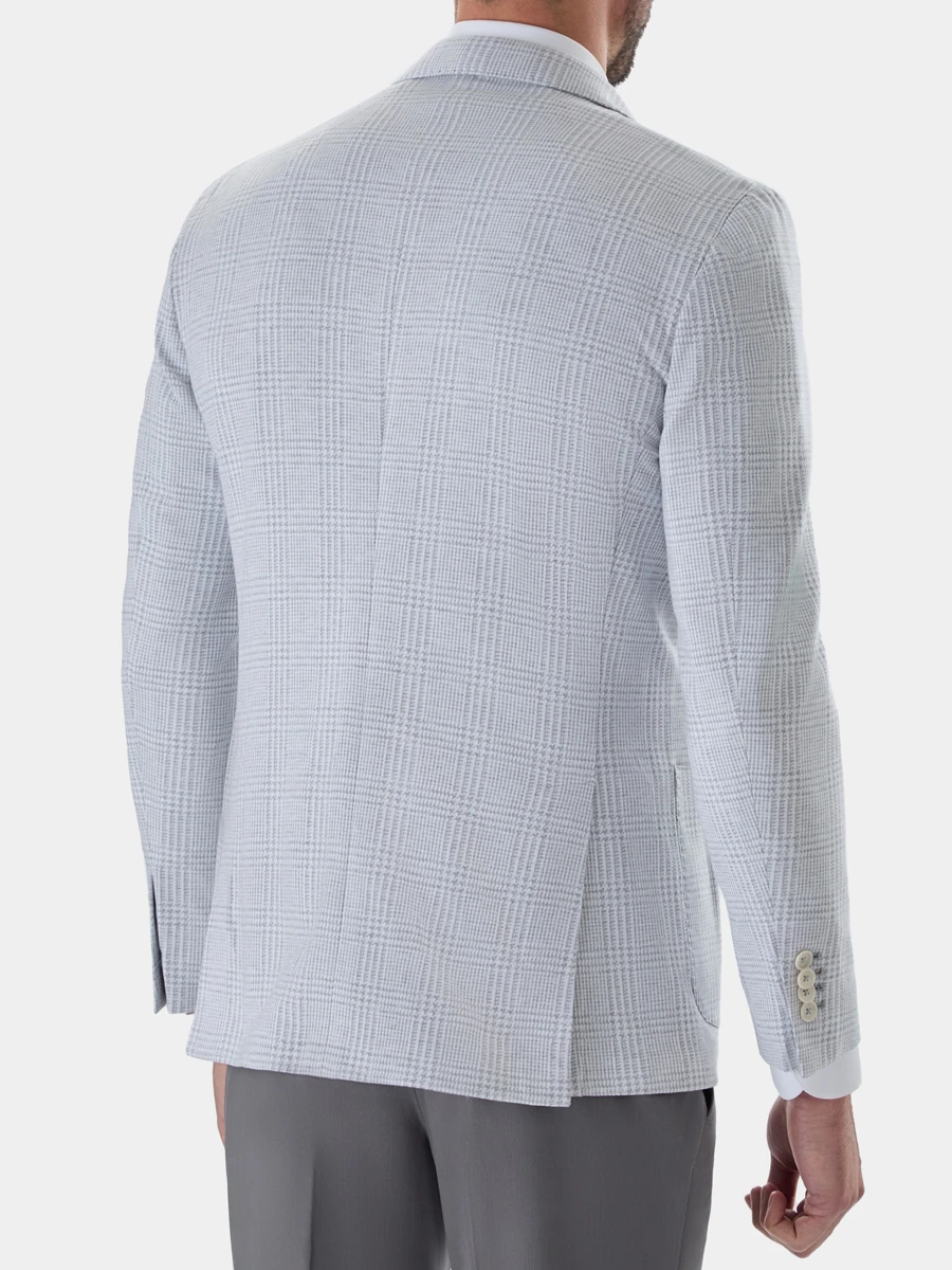 Пиджак в клетку