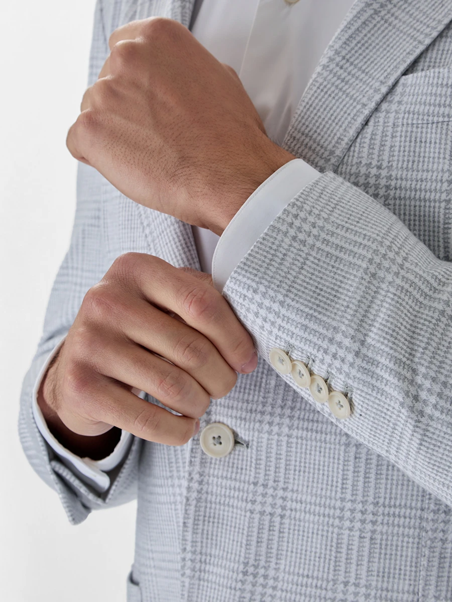 Пиджак в клетку