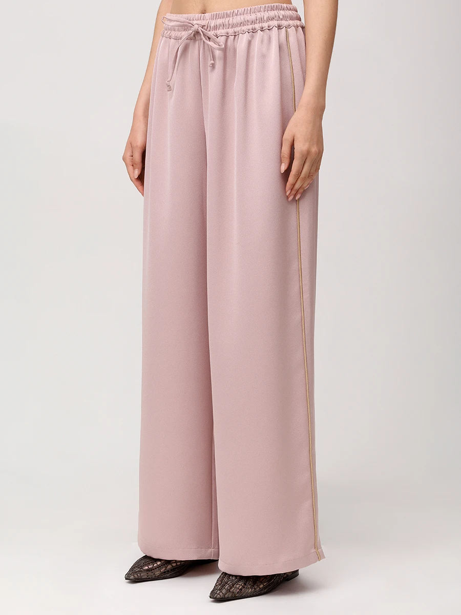 Костюм из вискозы и шелка