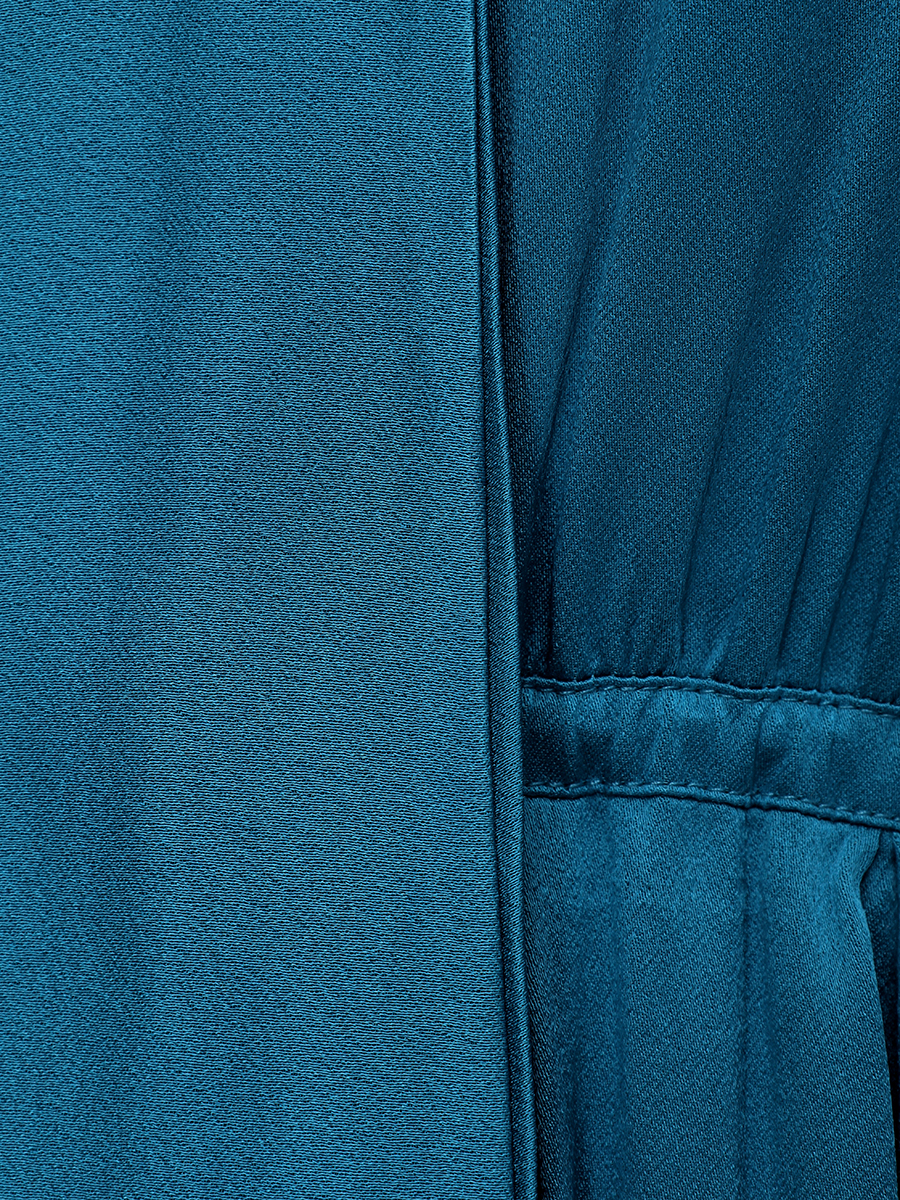 Платье шелковое